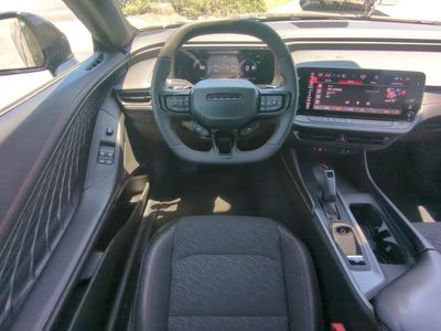 2025 Dodge Charger - Photo 16