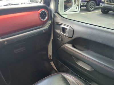 2019 Jeep Wrangler - Photo 19