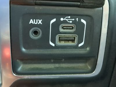 2019 Jeep Wrangler - Photo 25