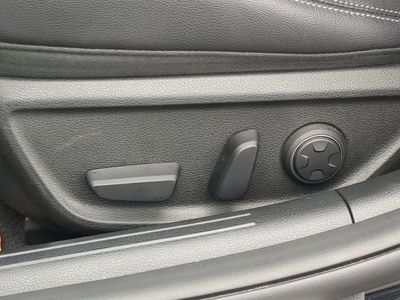 2023 Genesis G70 - Photo 20