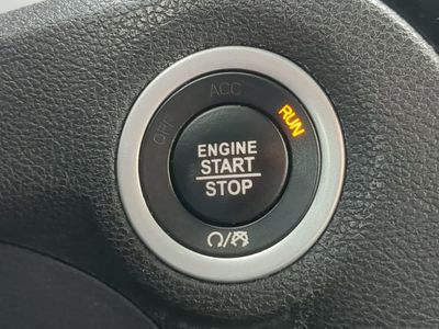 2021 Chrysler 300 — photo 34 view