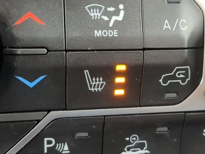 2025 Jeep Wrangler - Photo 21