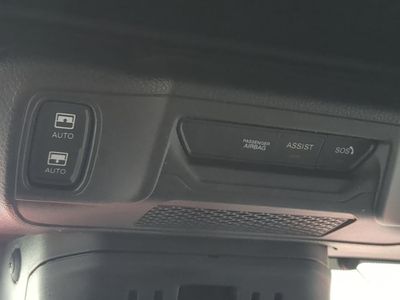 2025 Jeep Wrangler - Photo 18