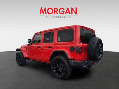 2025 Jeep Wrangler - Photo 7