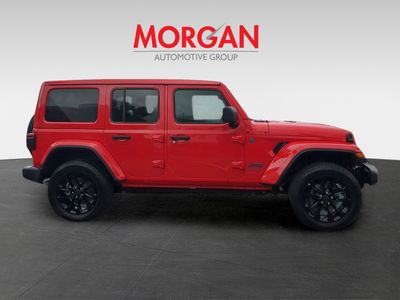 2025 Jeep Wrangler - Photo 4