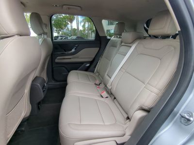 2023 Lincoln Corsair - Photo 16