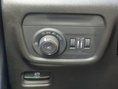 2023 Jeep Grand Cherokee - Photo 30