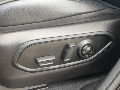 2023 Jeep Grand Cherokee - Photo 23