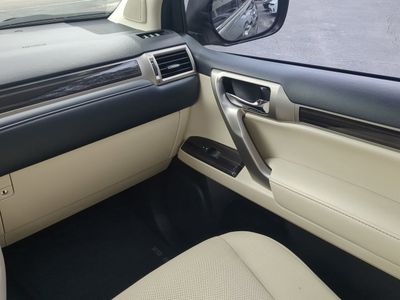 2021 Lexus GX - Photo 18