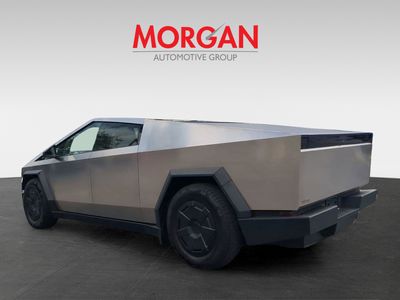 2024 Tesla Cybertruck - Photo 7