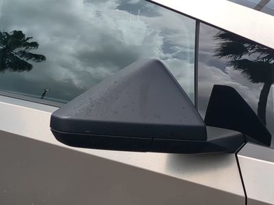 2024 Tesla Cybertruck - Photo 11