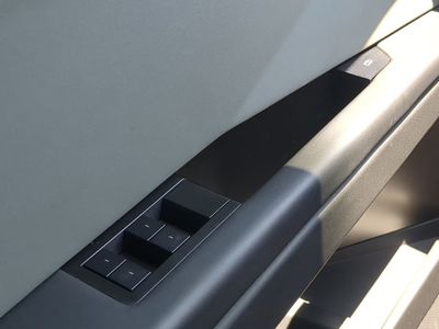 2024 Tesla Cybertruck - Photo 26