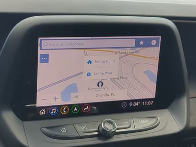 2020 Chevrolet Camaro - Photo 24
