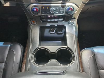 2017 Chevrolet Suburban - Photo 24