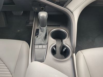 2024 Toyota Camry - Photo 19