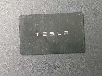 2024 Tesla Model 3 - Photo 31