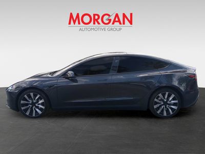 2024 Tesla Model 3 - Photo 8