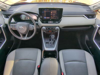 2024 Toyota RAV4 - Photo 18