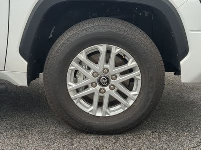 2025 Toyota Tundra - Photo 11