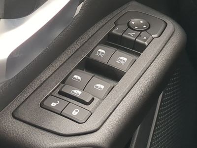 2026 Ram 1500 — photo 31 view