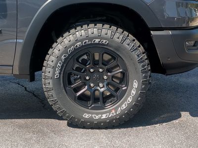 2026 Ram 1500 — photo 11 view