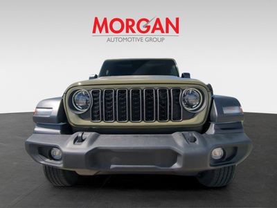 2026 Jeep Wrangler - Photo 3