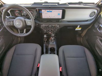 2026 Jeep Wrangler - Photo 16