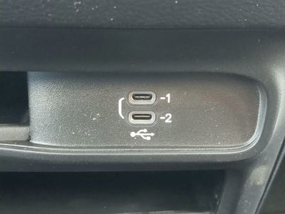 2026 Chrysler Voyager - Photo 26
