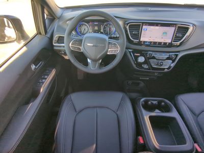 2026 Chrysler Voyager - Photo 19