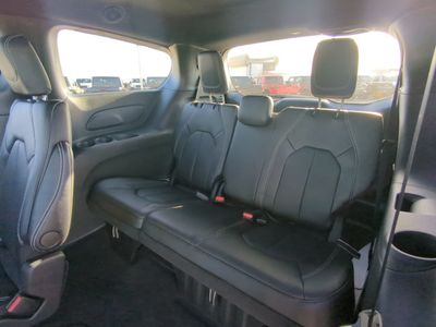 2026 Chrysler Voyager - Photo 16