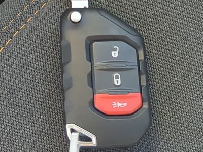 2026 Jeep Wrangler - Photo 30