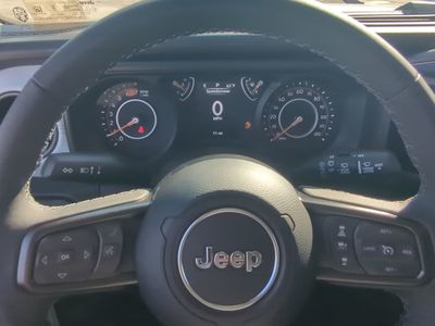 2026 Jeep Wrangler - Photo 26
