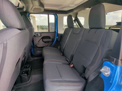 2026 Jeep Wrangler — photo 15 view