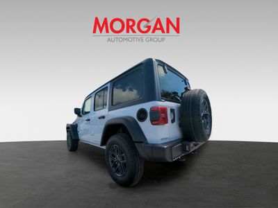 2026 Jeep Wrangler — photo 7 view