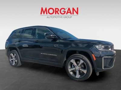 2026 Jeep Grand Cherokee — side profile view