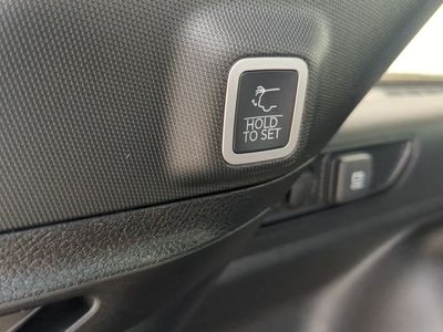 2026 Jeep Grand Cherokee — photo 15 view
