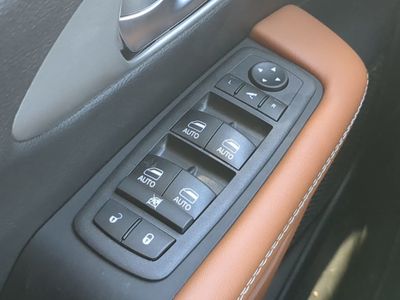 2026 Chrysler Pacifica — photo 33 view