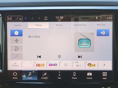 2026 Chrysler Pacifica — photo 24 view