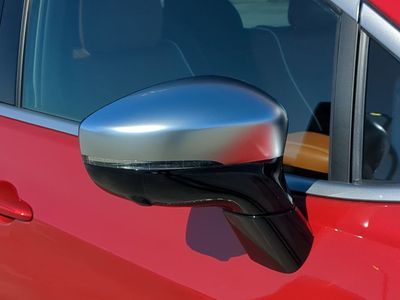 2026 Chrysler Pacifica — photo 12 view