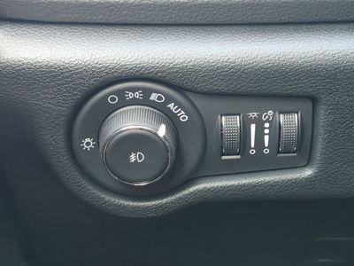 2026 Chrysler Pacifica — photo 32 view
