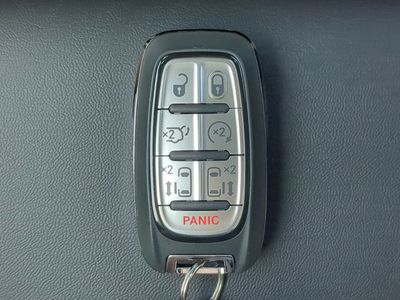 2026 Chrysler Pacifica — photo 37 view