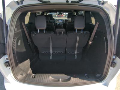 2026 Chrysler Pacifica — photo 14 view