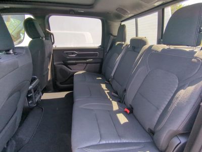 2026 Ram 1500 — photo 15 view