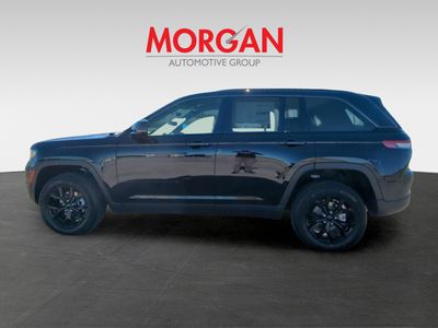 2026 Jeep Grand Cherokee — photo 8 view