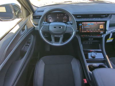 2026 Jeep Grand Cherokee — photo 19 view