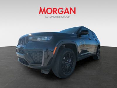 2026 Jeep Grand Cherokee — photo 9 view