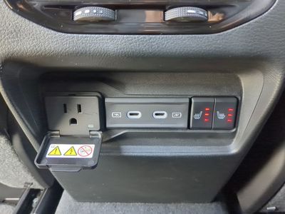 2026 Jeep Grand Cherokee — photo 17 view