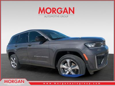 2026 Jeep Grand Cherokee Limited in Gray — front three-quarter view