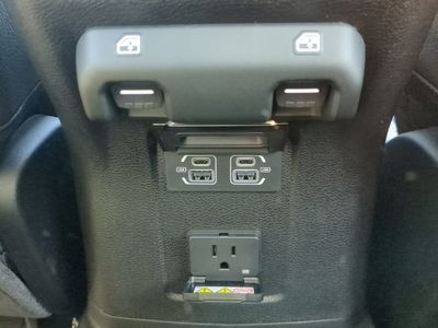 2026 Jeep Wrangler - Photo 16