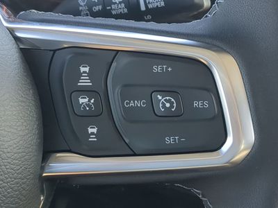 2026 Jeep Wrangler - Photo 30